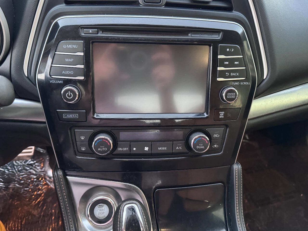 Used 2016 Nissan Maxima SR image 18