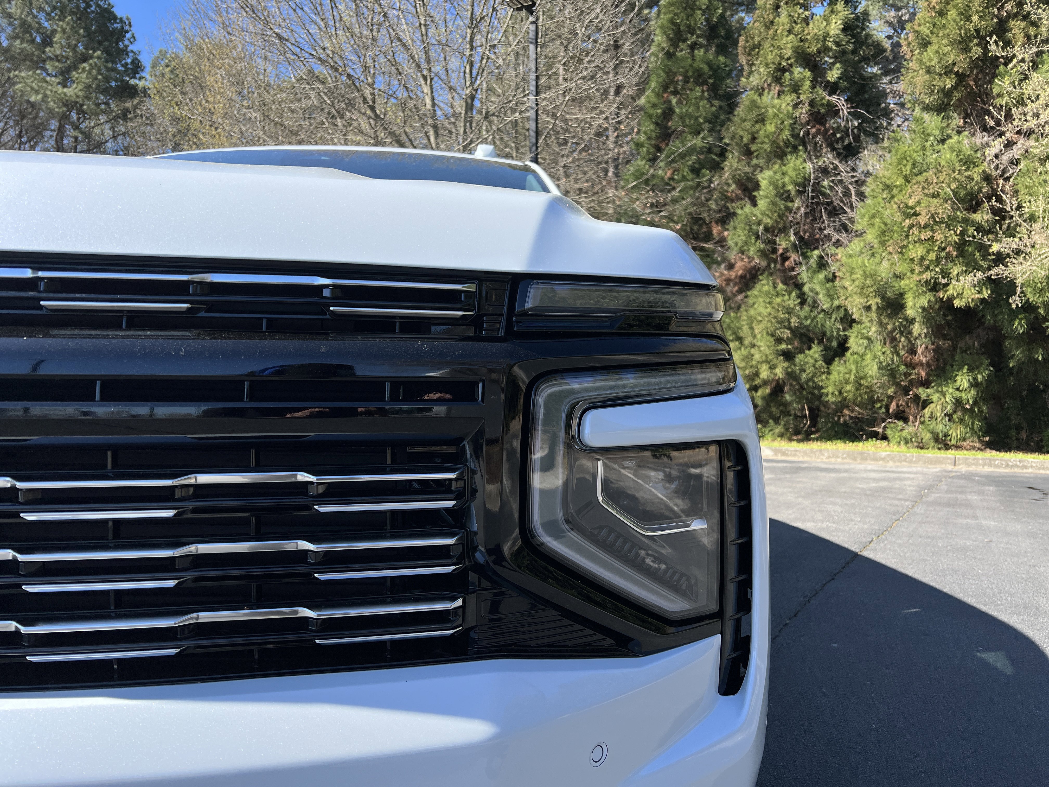 New 2026 Chevrolet Suburban High Country AWD/4WD image 14