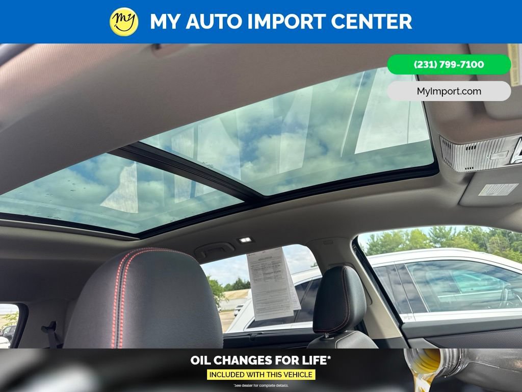 Used 2025 Volkswagen Atlas Peak Edition SE AWD/4WD image 30