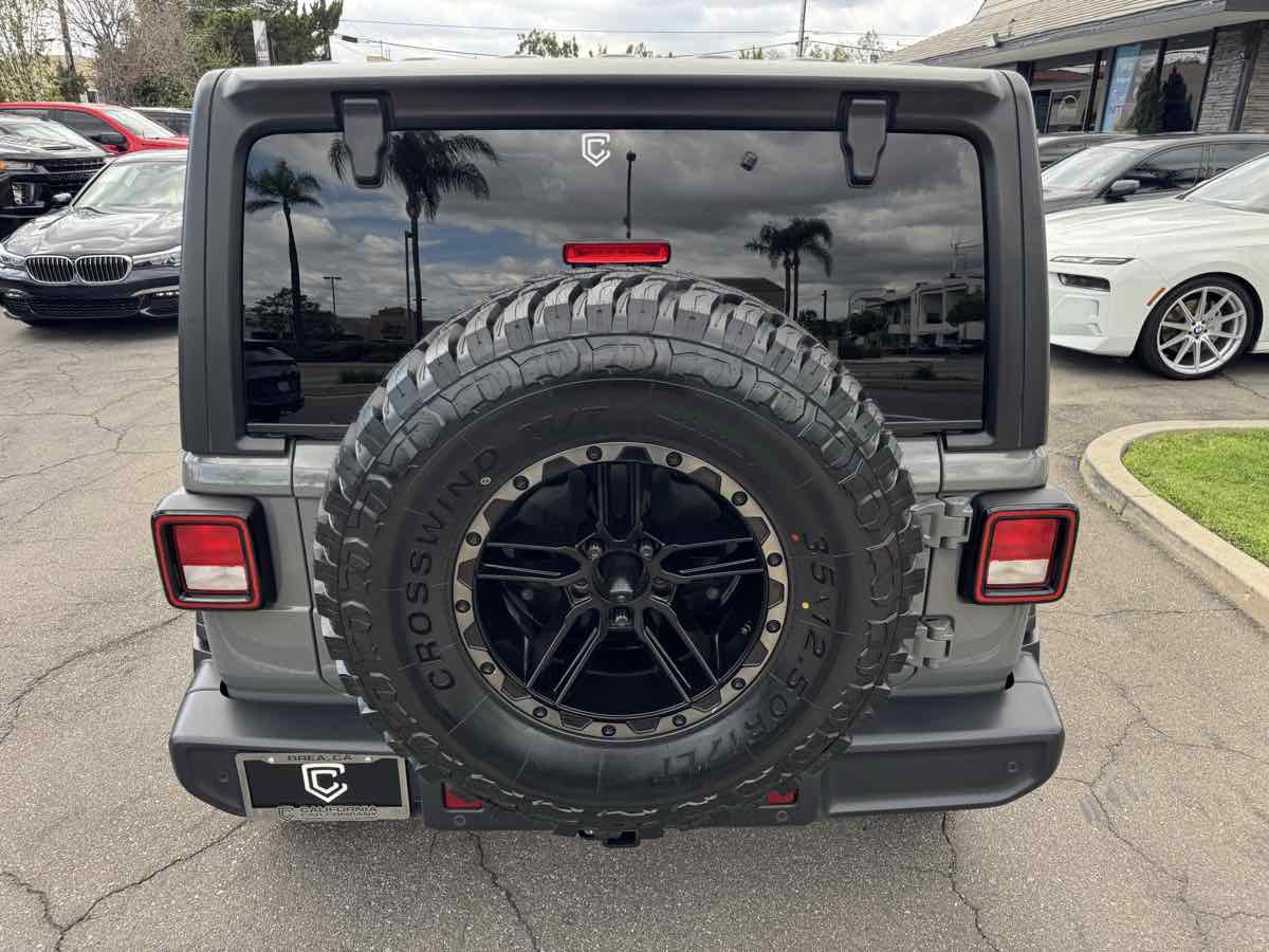 Used 2020 Jeep Wrangler Sport AWD/4WD image 5