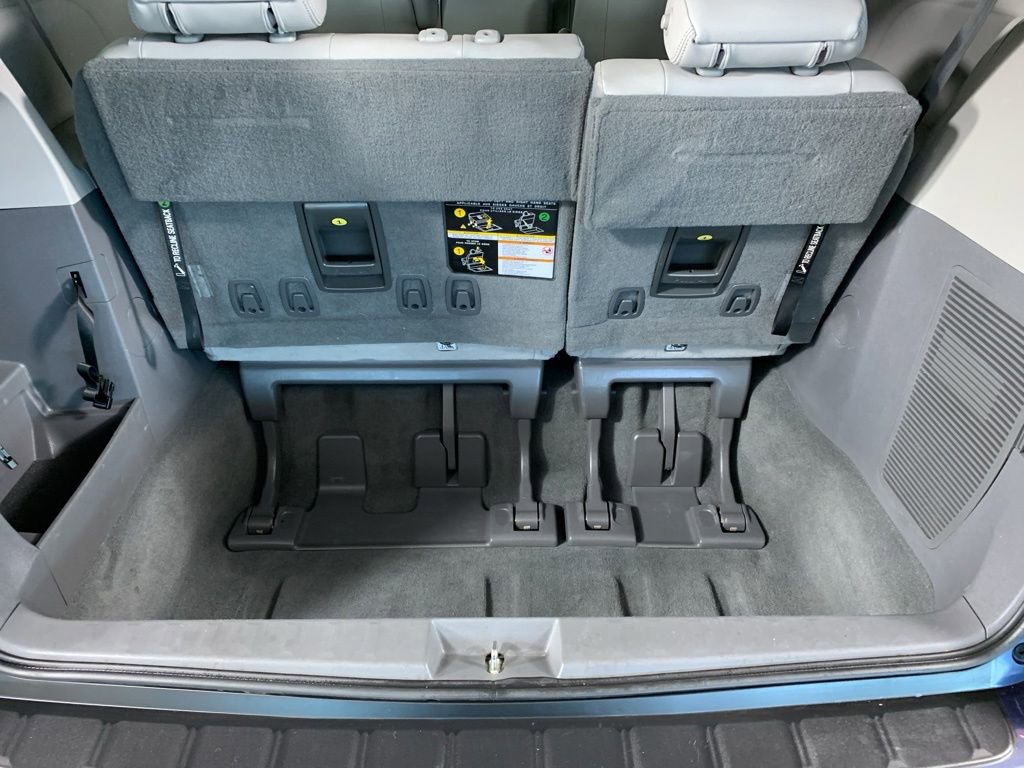 Used 2020 Toyota Sienna XLE FWD image 13