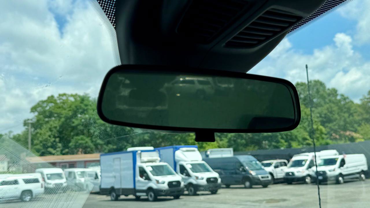 Used 2020 Ford Transit 350 RWD image 18