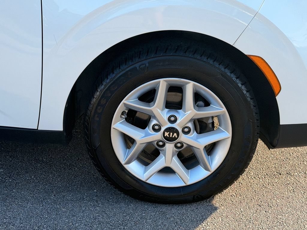 Used 2021 Kia Soul S FWD image 9