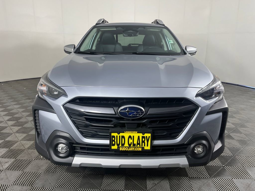 Used 2024 Subaru Outback Touring XT AWD/4WD image 2