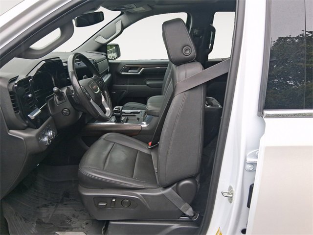 Used 2023 GMC Sierra 1500 SLT image 9