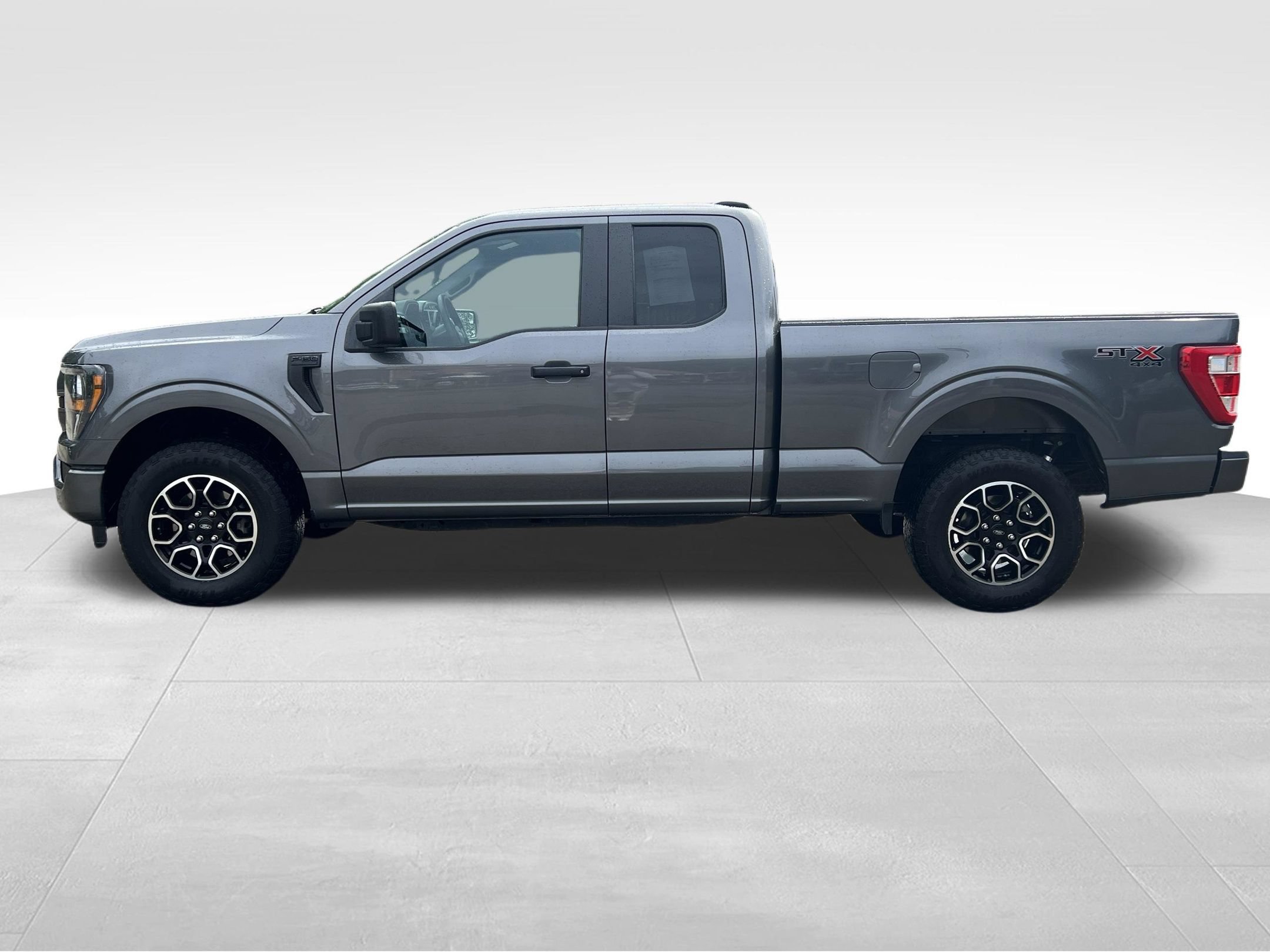 Used 2023 Ford F150 XL w/ STX Appearance Package AWD/4WD image 10