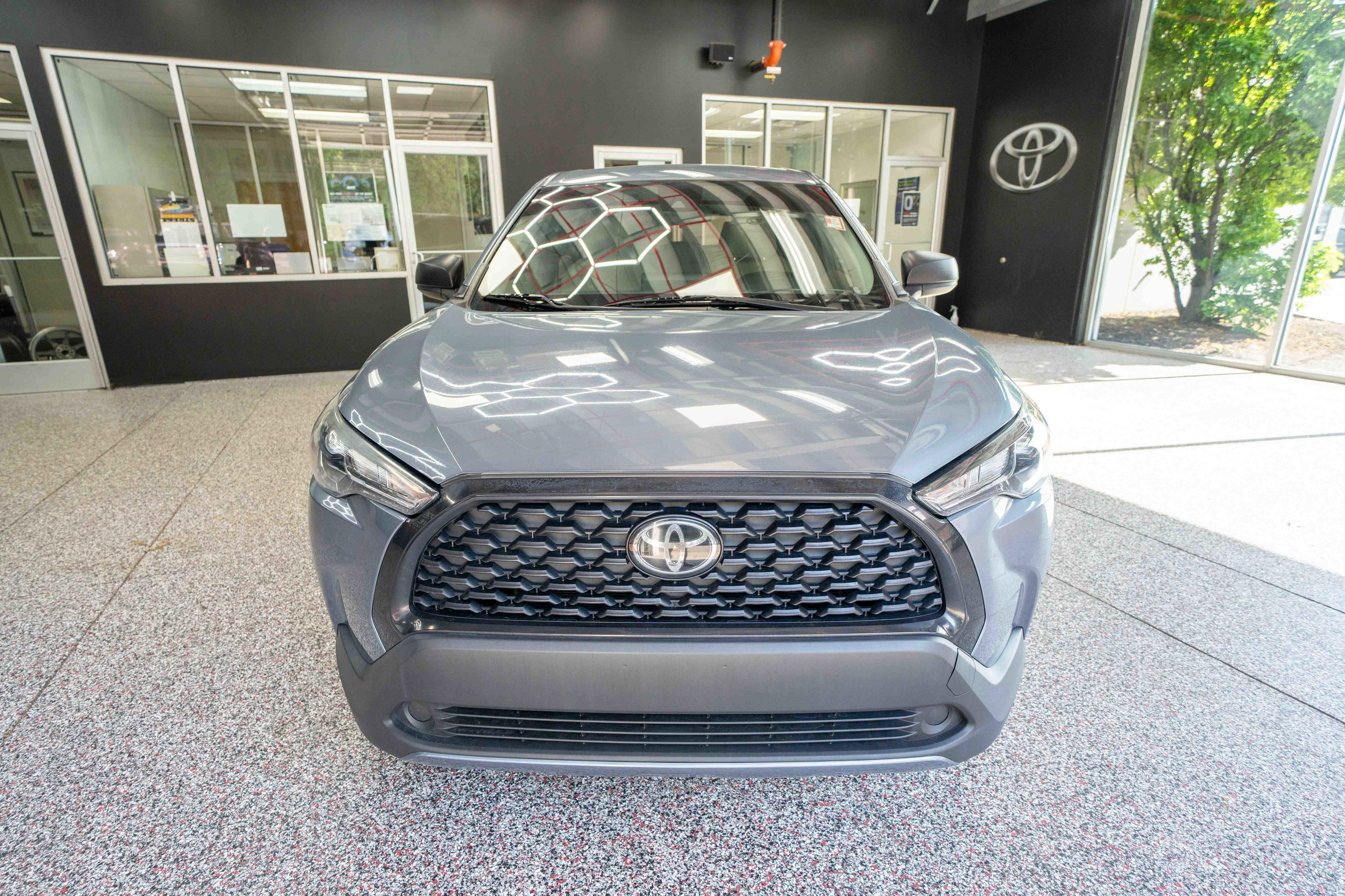 Used 2022 Toyota Corolla Cross L FWD image 6