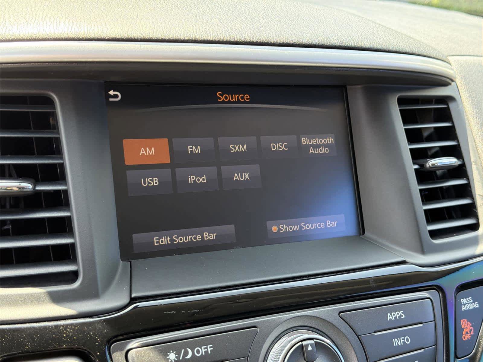 Used 2018 Nissan Pathfinder S FWD image 17