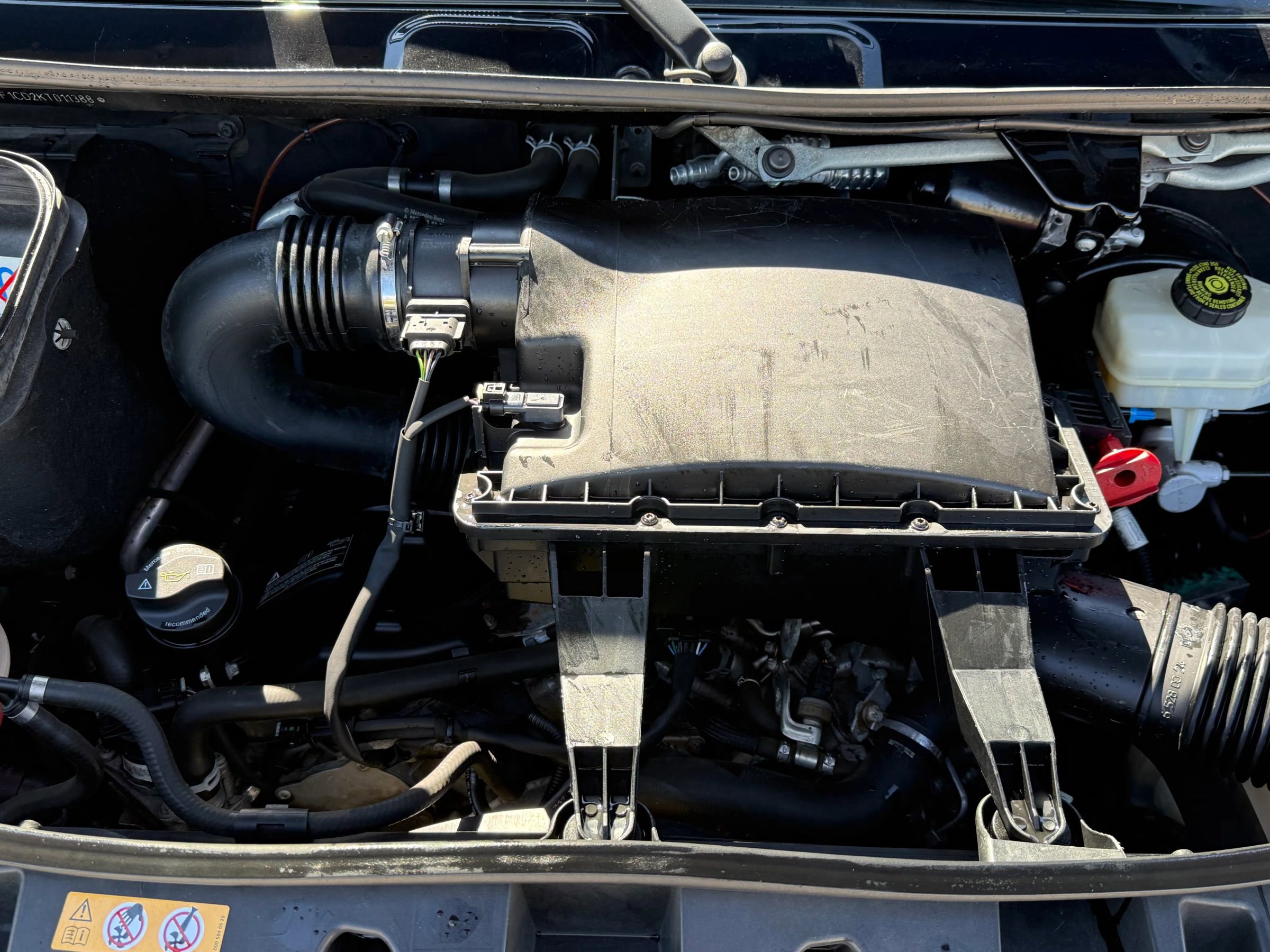 Used 2019 Mercedes-Benz Sprinter 2500 w/ Acoustic Package image 27