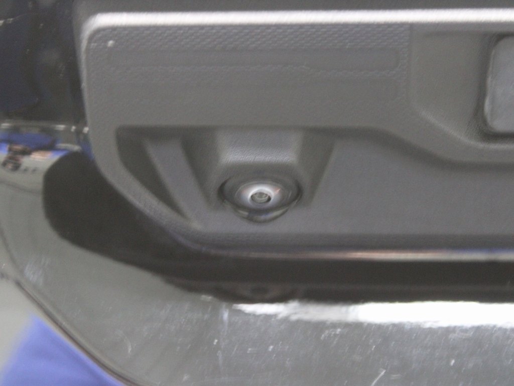 Used 2024 GMC Sierra 1500 SLT image 32