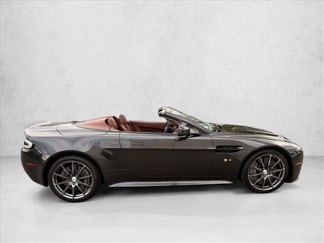 Used 2017 Aston Martin V12 Vantage S RWD image 6