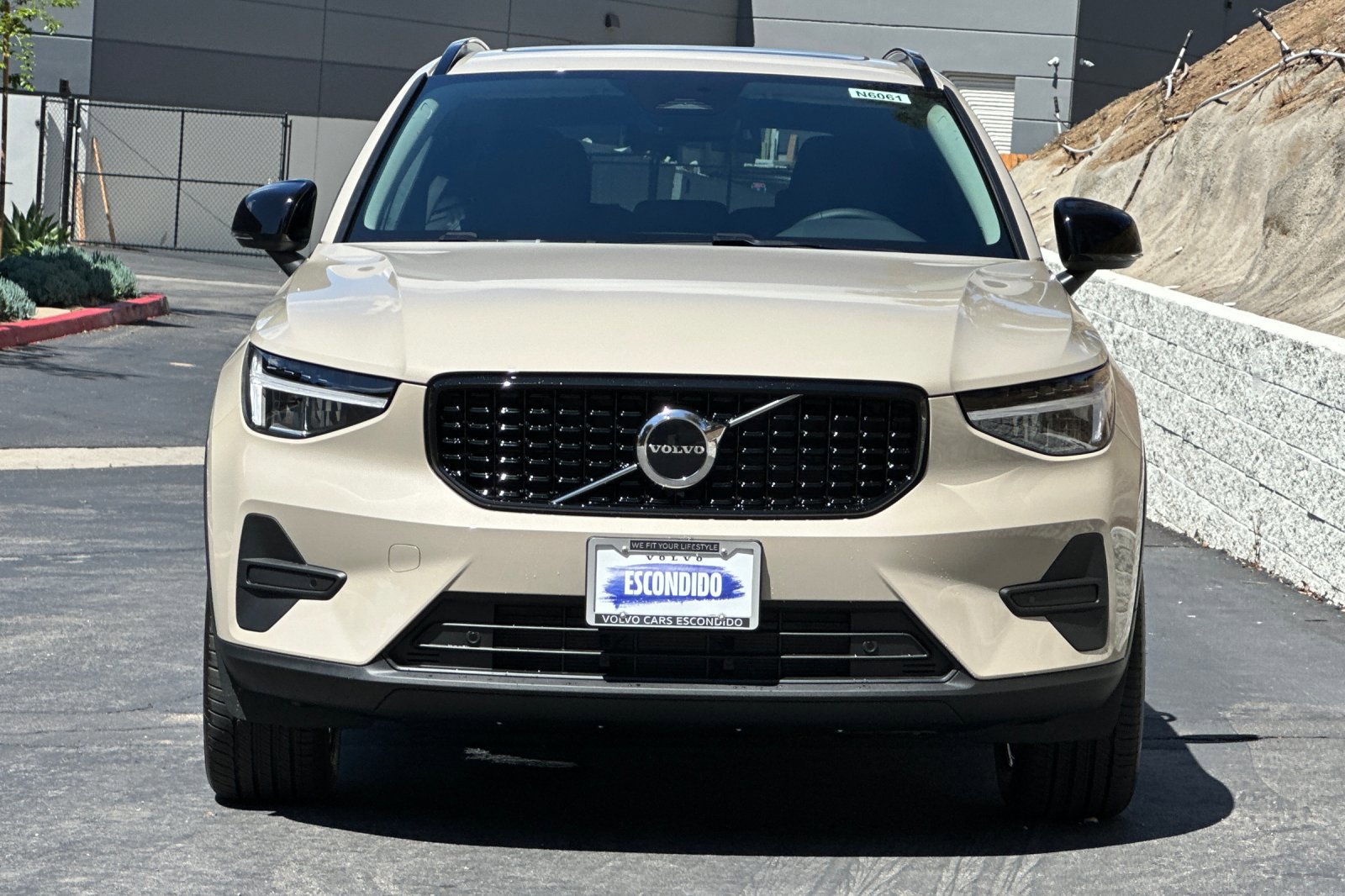 New 2026 Volvo XC40 B5 Core image 3