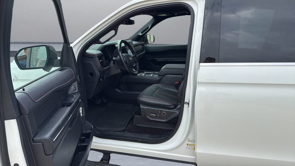 Used 2023 Ford Expedition Max Limited AWD/4WD image 13