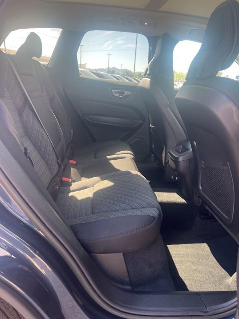 Used 2023 Volvo XC60 B5 Core w/ Climate Package image 24