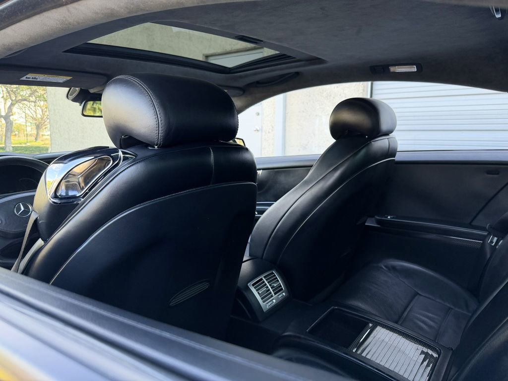 Used 2012 Mercedes-Benz CL 63 AMG image 27