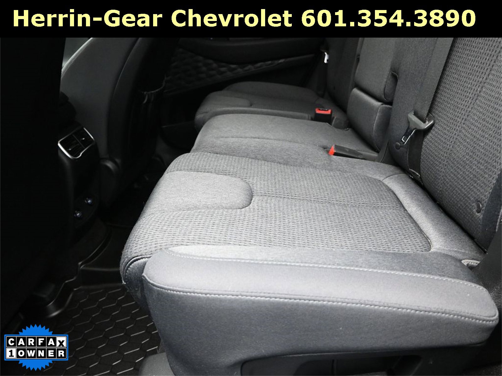 Used 2023 Hyundai Santa Fe SEL w/ Cargo Package image 16