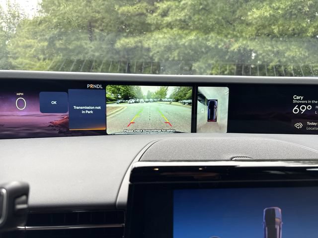 New 2026 Lincoln Nautilus Reserve AWD/4WD image 17
