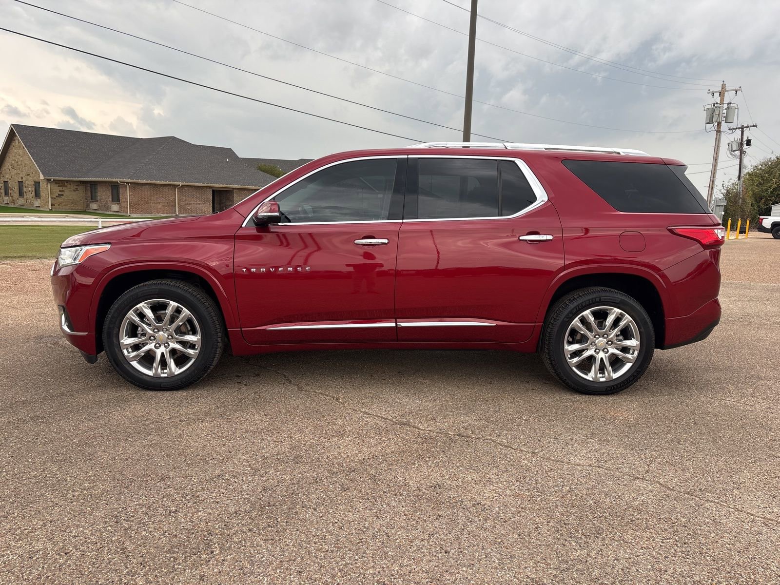 Certified 2021 Chevrolet Traverse High Country image 2