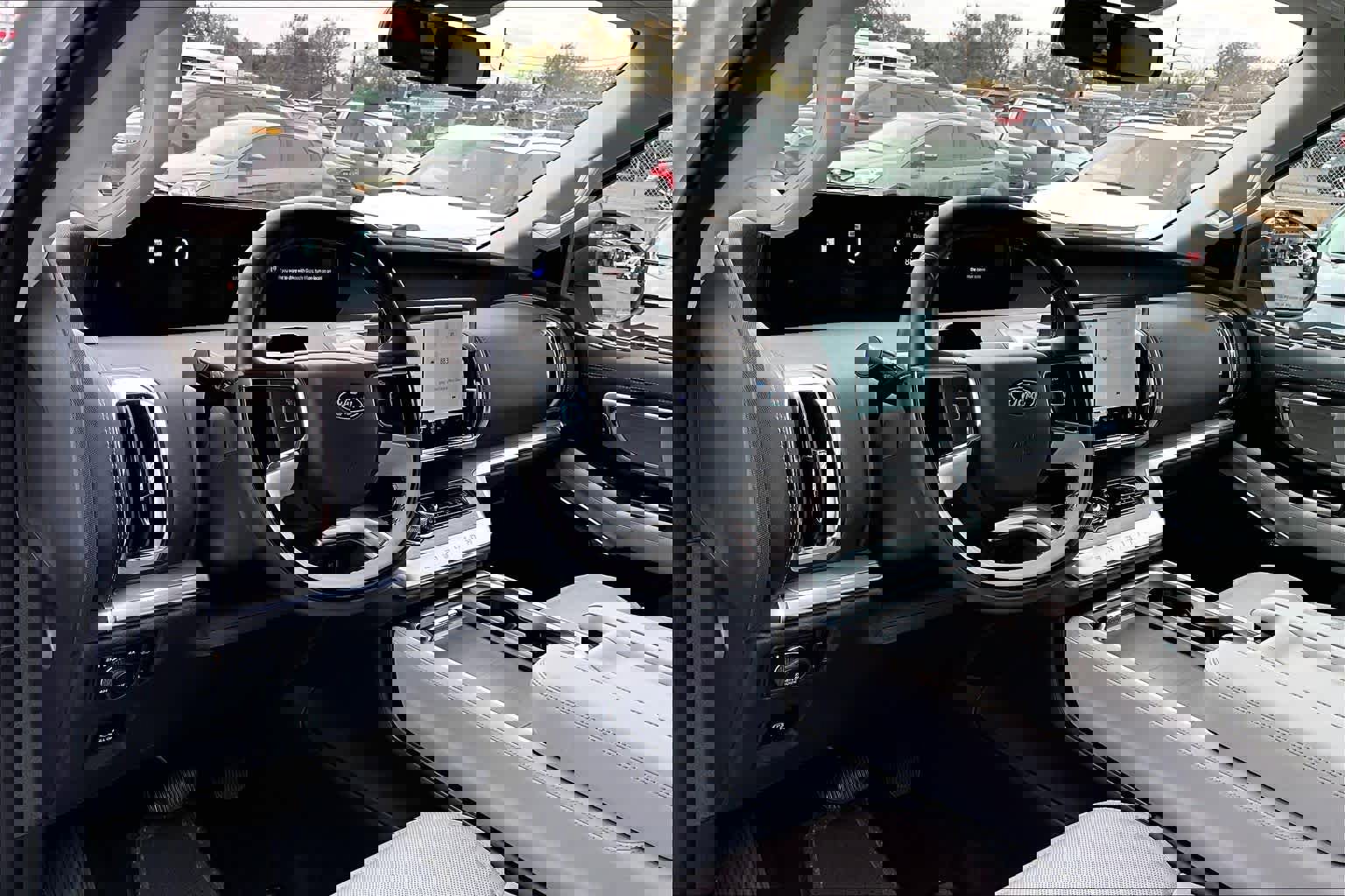 Certified 2025 Ford Expedition Max Platinum image 18