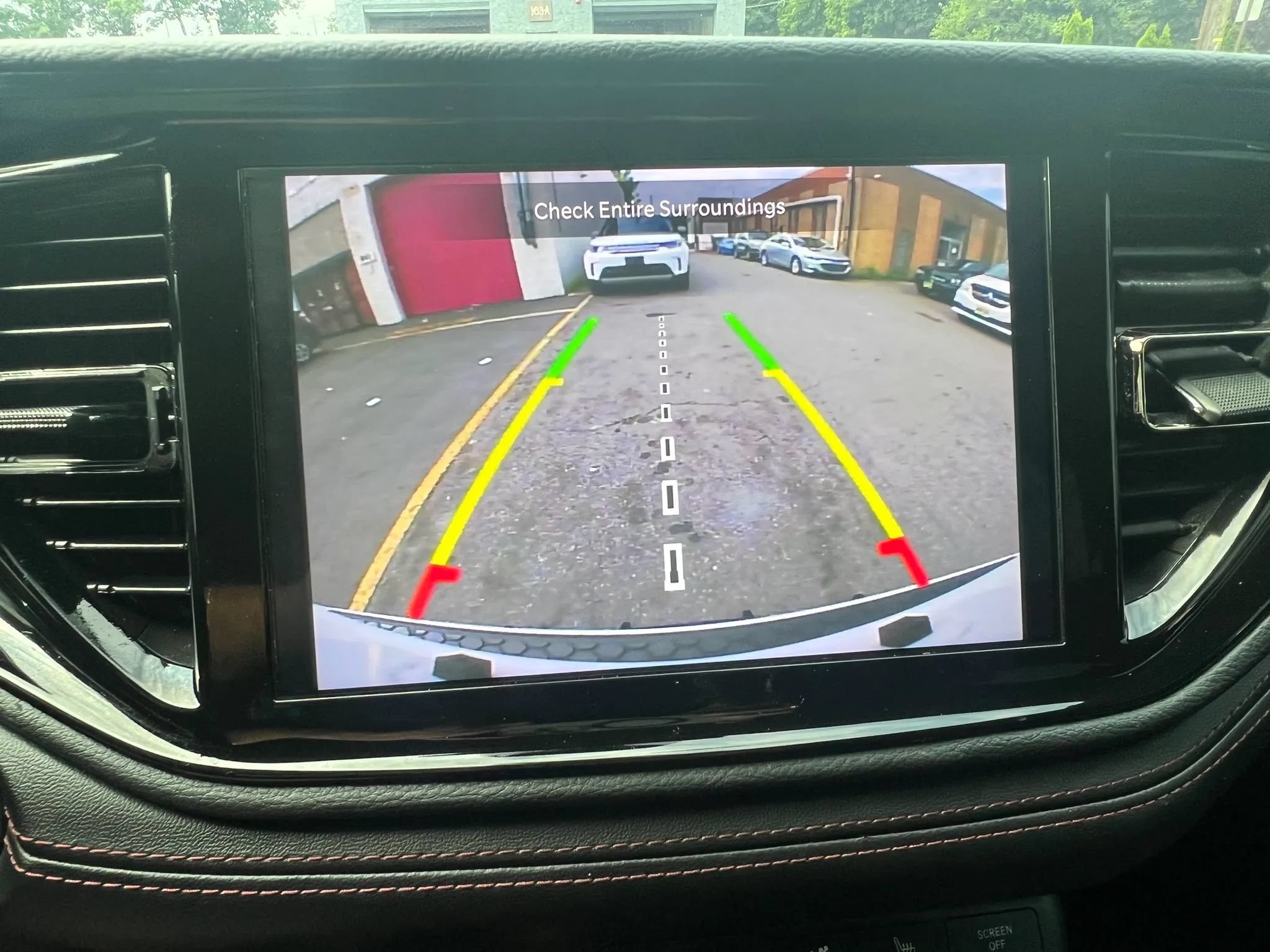 Used 2022 Dodge Durango R/T w/ Blacktop Package AWD/4WD image 26