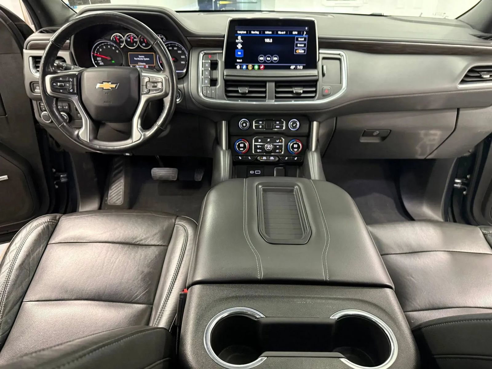 Used 2021 Chevrolet Tahoe LT w/ LT Signature Package AWD/4WD image 15