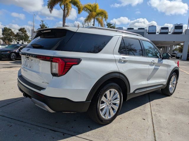 Certified 2025 Ford Explorer Platinum w/ LUX Leather Package image 9