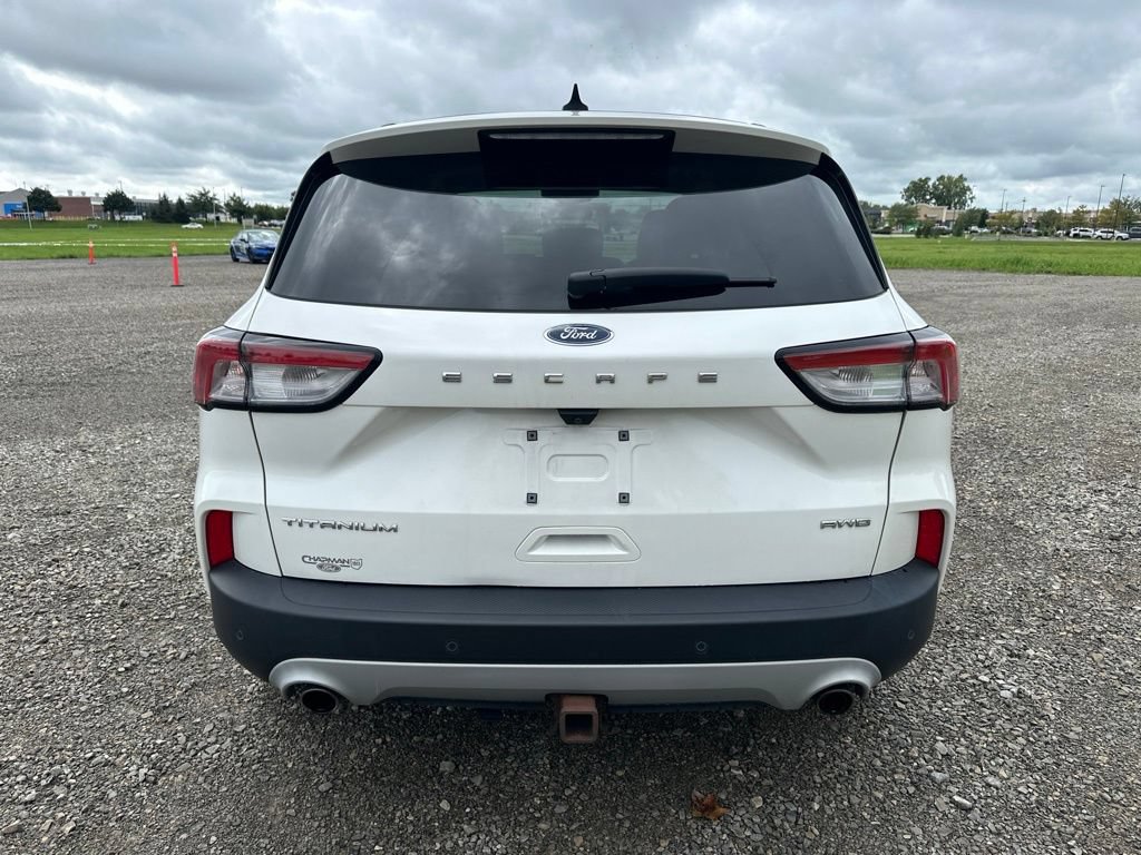 Used 2020 Ford Escape Titanium w/ Titanium Premium Package 2.0 AWD/4WD image 10