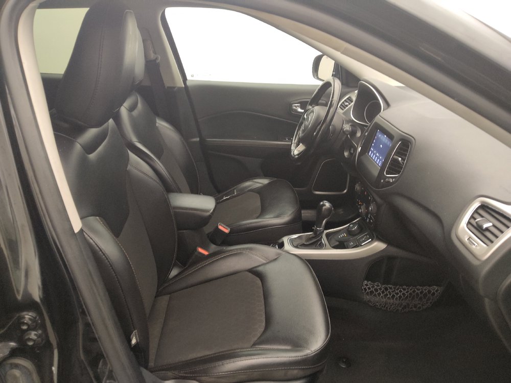 Used 2021 Jeep Compass Latitude w/ Convenience Group AWD/4WD image 21