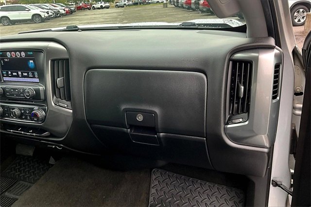 Used 2018 Chevrolet Silverado 1500 LT w/ All Star Edition image 21