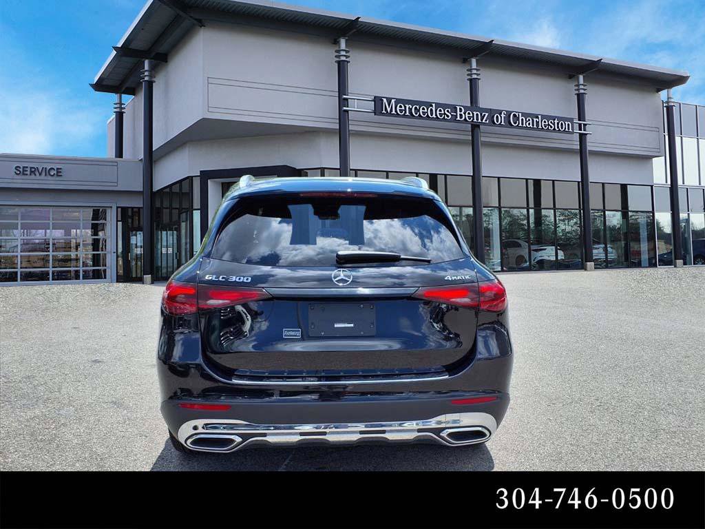 Certified 2024 Mercedes-Benz GLC 300 4MATIC image 4