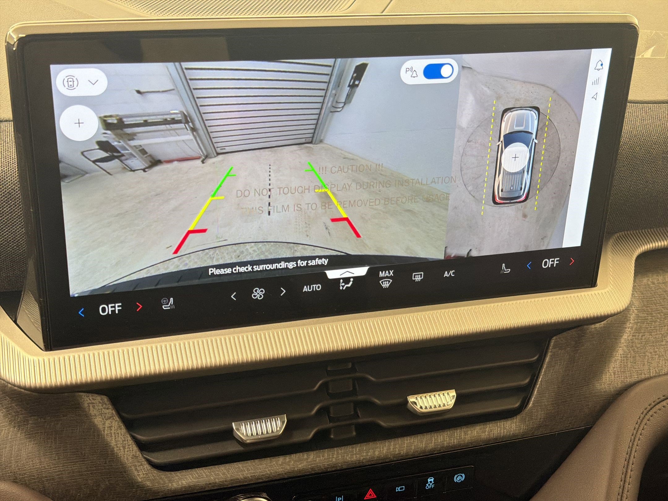 New 2026 Ford Explorer Platinum image 24