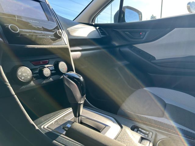 Used 2018 Subaru Crosstrek 2.0i Premium w/ Eyesight System image 17