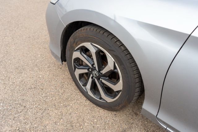 Used 2016 Honda Accord EX-L image 11