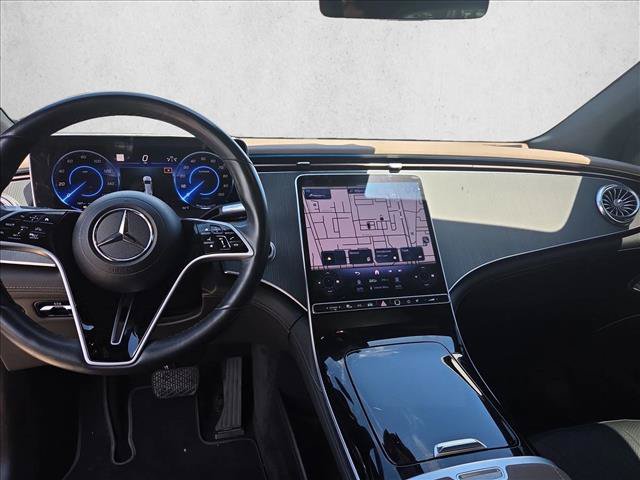Used 2023 Mercedes-Benz EQS 450+ SUV image 13