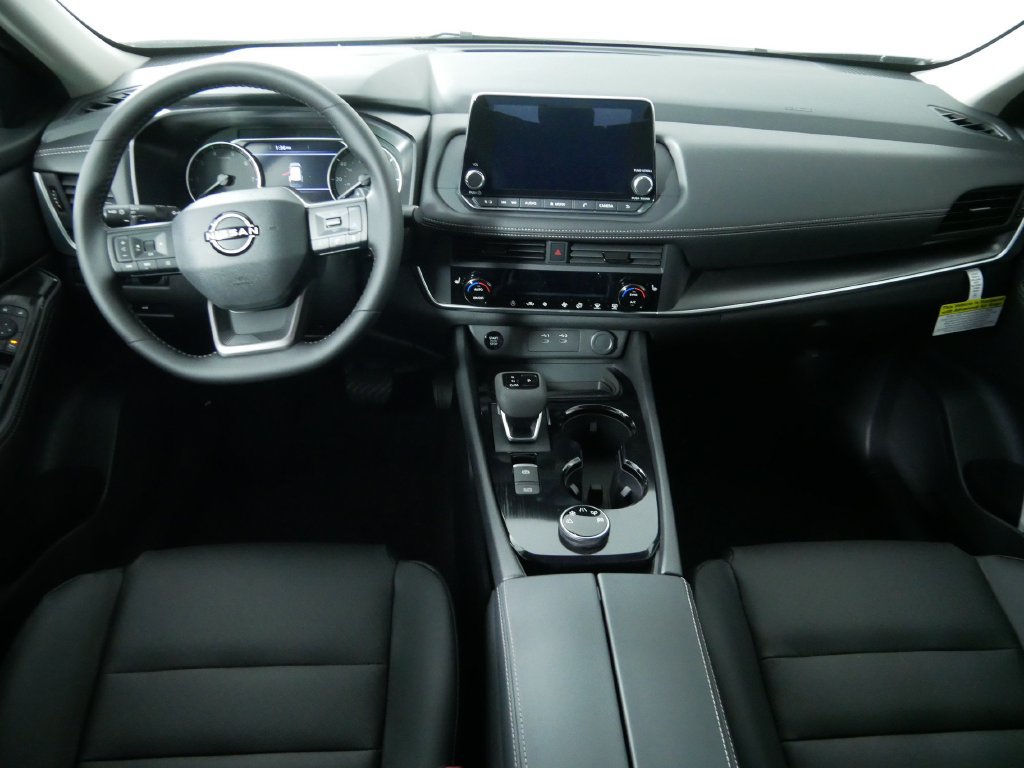 New 2026 Nissan Rogue Dark Armor AWD/4WD image 17