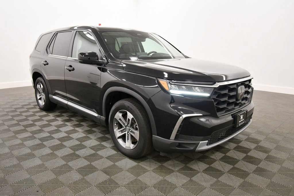 Certified 2023 Honda Pilot EX-L image 10
