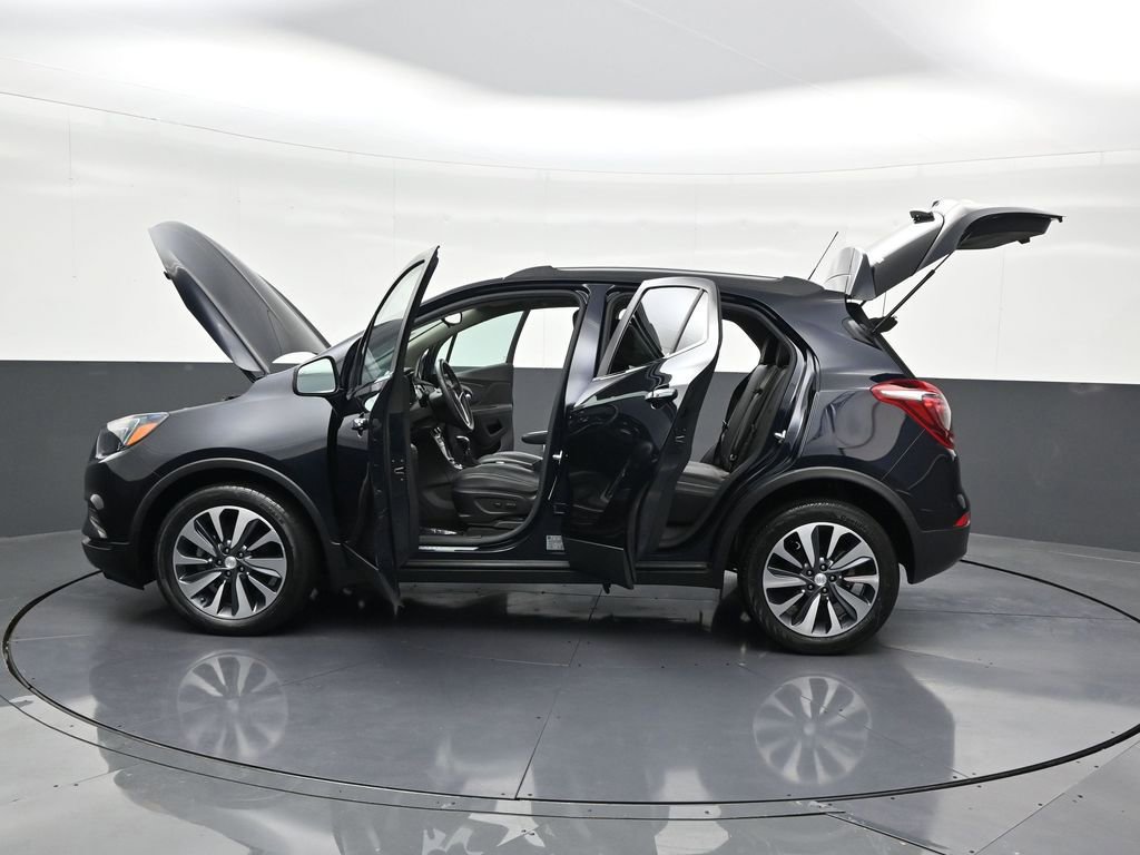 Used 2022 Buick Encore Preferred w/ Safety Package FWD image 33