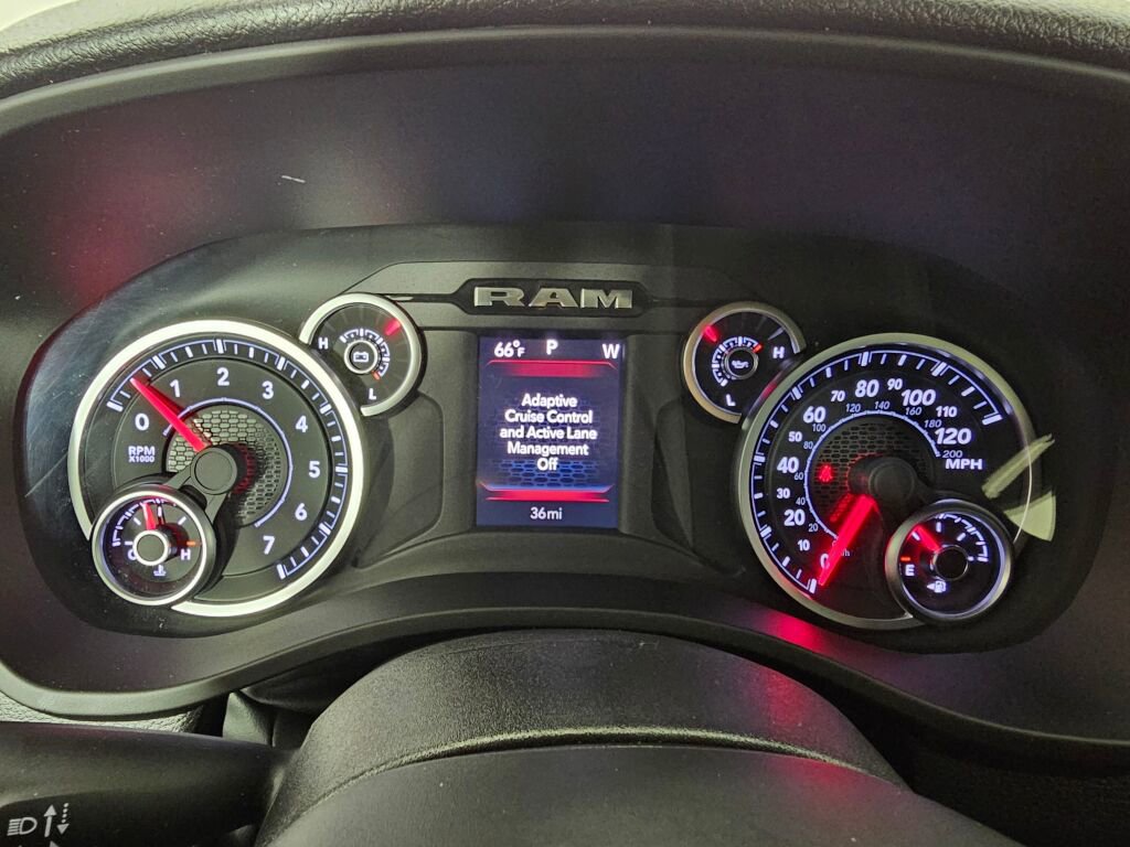 New 2026 RAM 1500 Big Horn w/ Sport Appearance Package AWD/4WD image 24