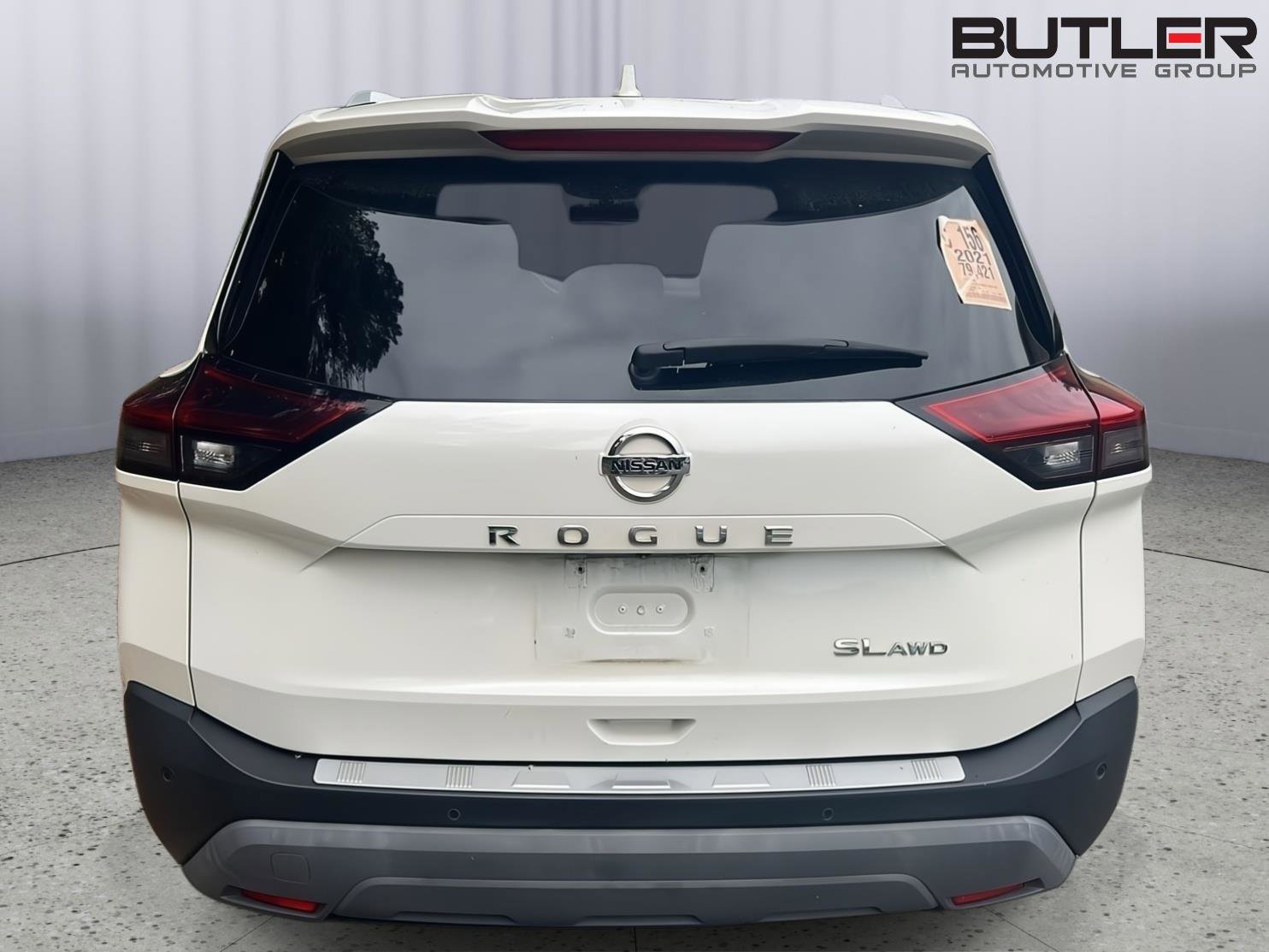 Used 2021 Nissan Rogue SL w/ Premium Package image 9