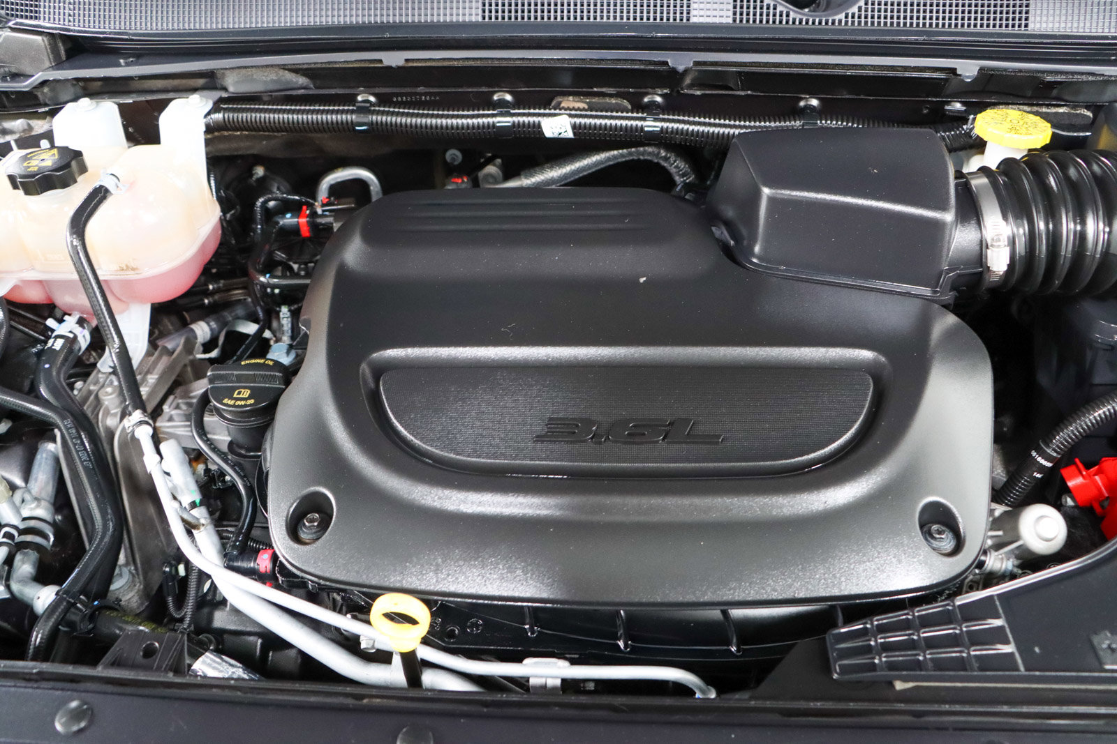 Used 2023 Chrysler Pacifica Touring-L FWD image 31
