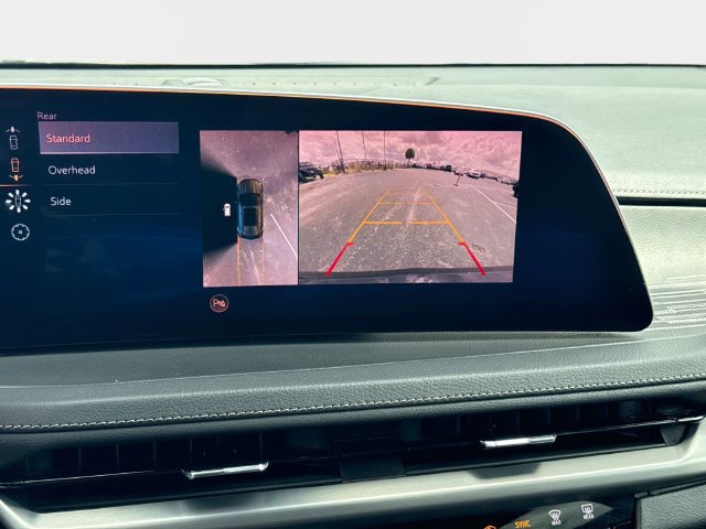 Used 2025 Cadillac XT4 Premium Luxury FWD image 24