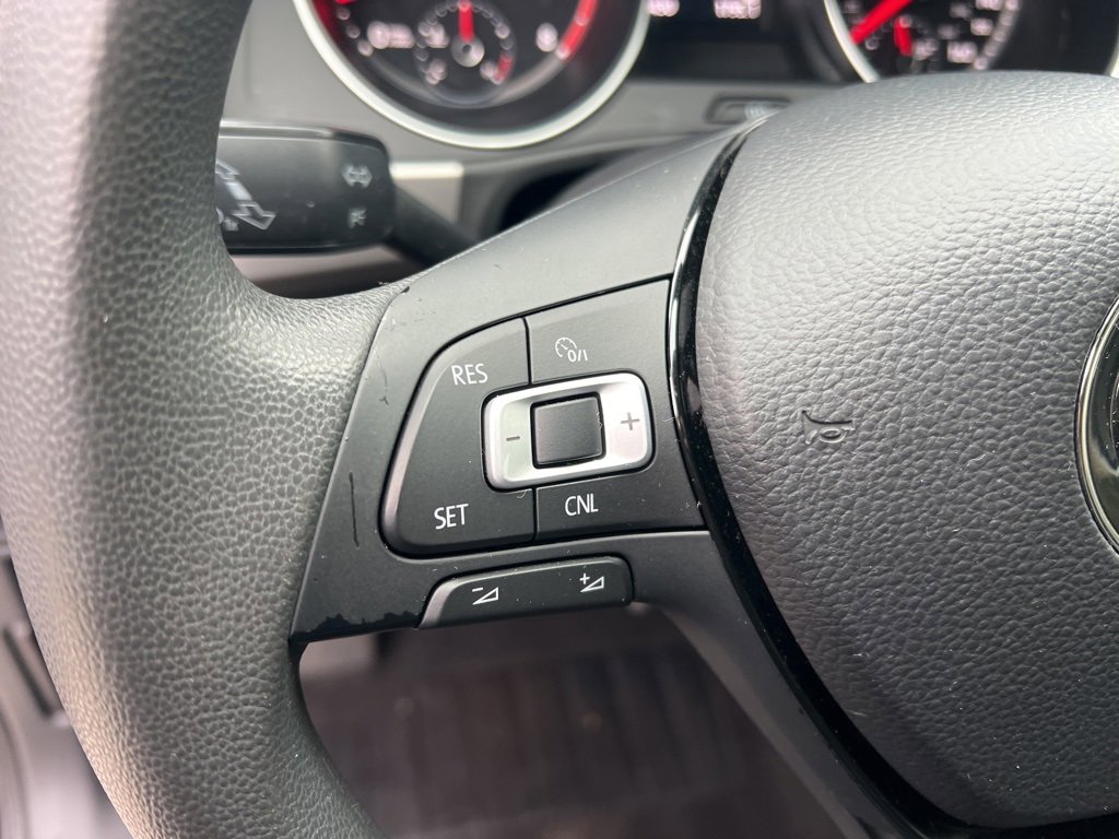 Used 2018 Volkswagen Atlas Launch Edition image 13