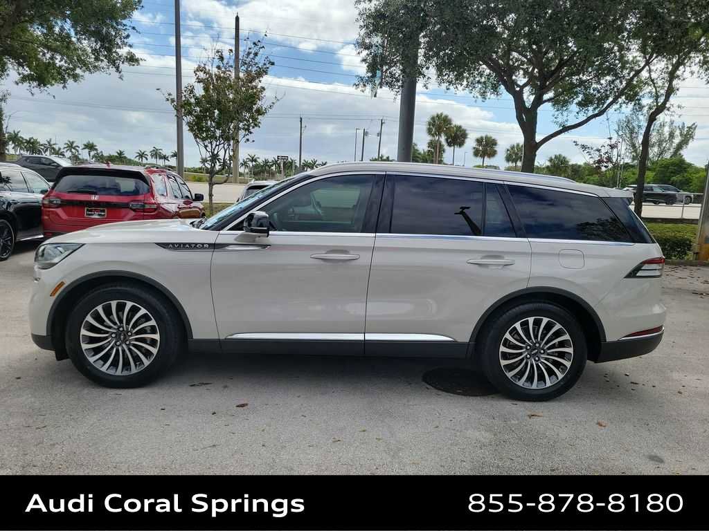 Used 2023 Lincoln Aviator Reserve RWD image 5