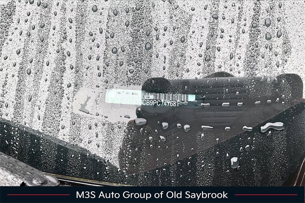 Used 2023 Nissan Rogue SL w/ SL Premium Package image 19