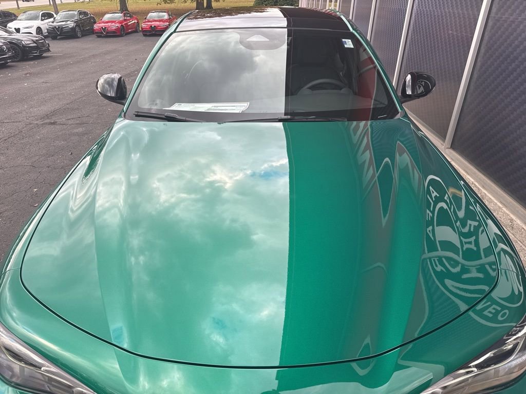New 2025 Alfa Romeo Giulia AWD w/ Driving Assist Package image 5