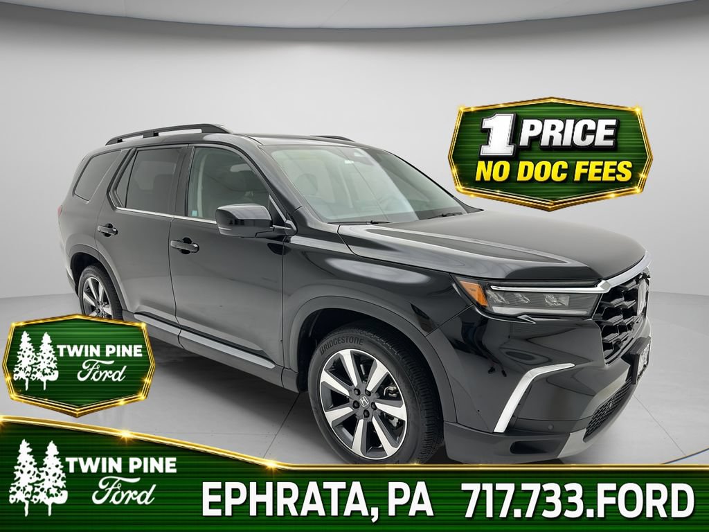 Used 2025 Honda Pilot Elite