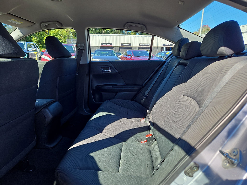 Used 2016 Honda Accord LX image 12
