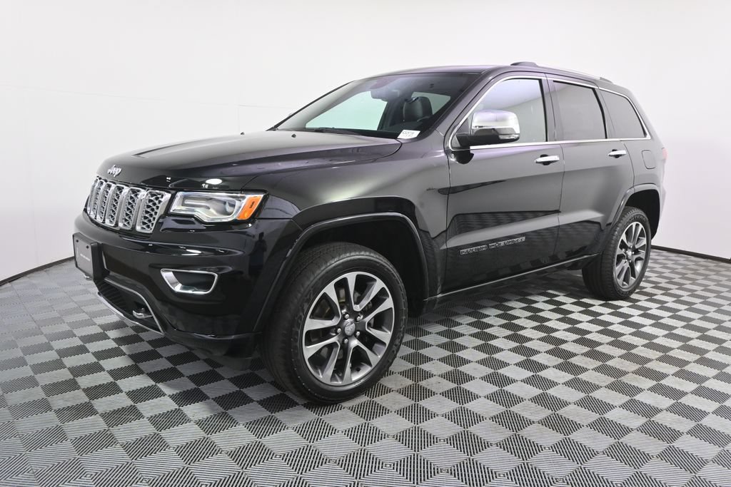 Used 2017 Jeep Grand Cherokee Overland AWD/4WD image 2