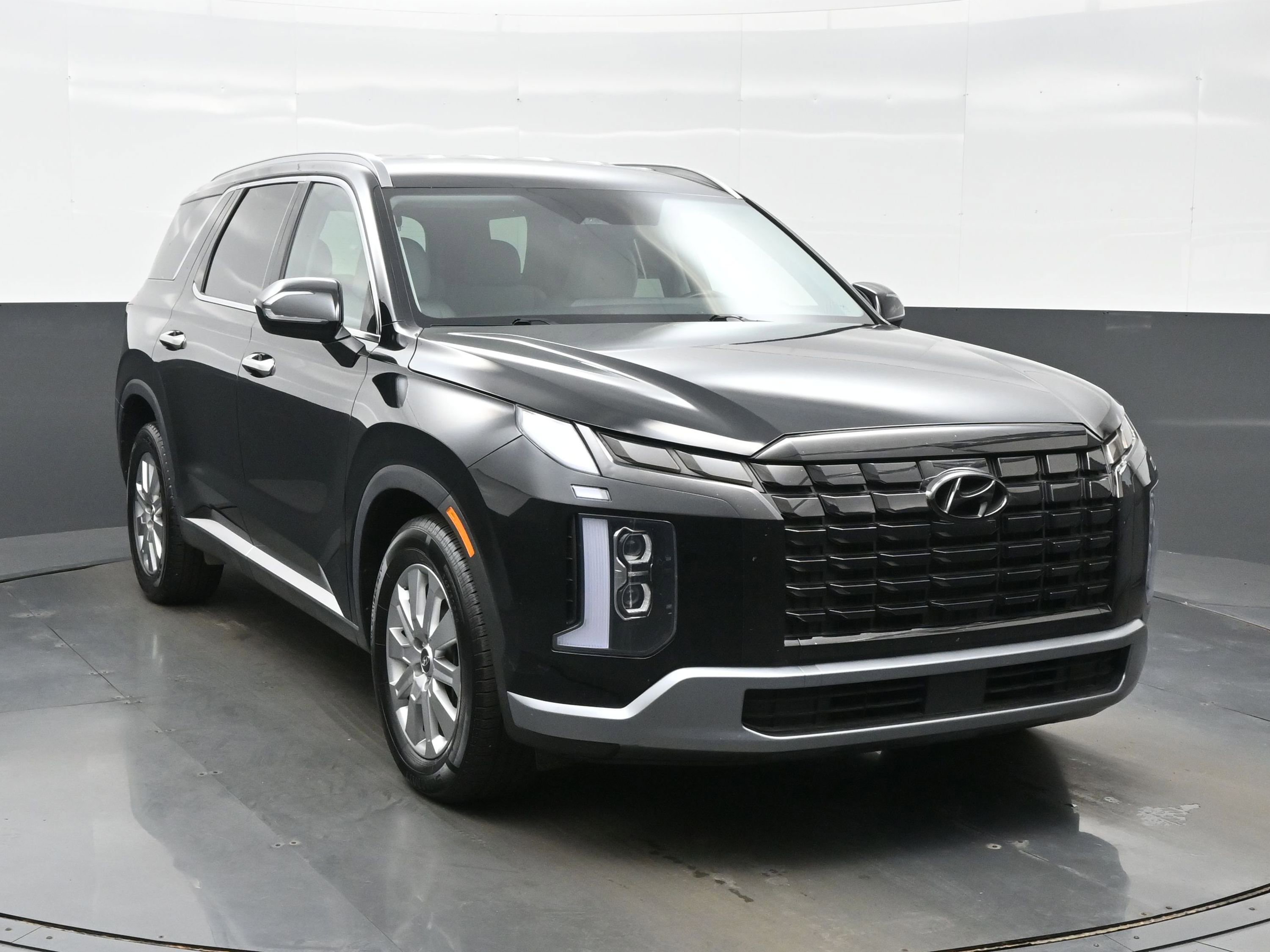 Used 2024 Hyundai Palisade SEL AWD/4WD image 8