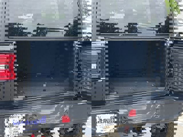 Used 2025 Jeep Wrangler Unlimited Rubicon AWD/4WD image 30